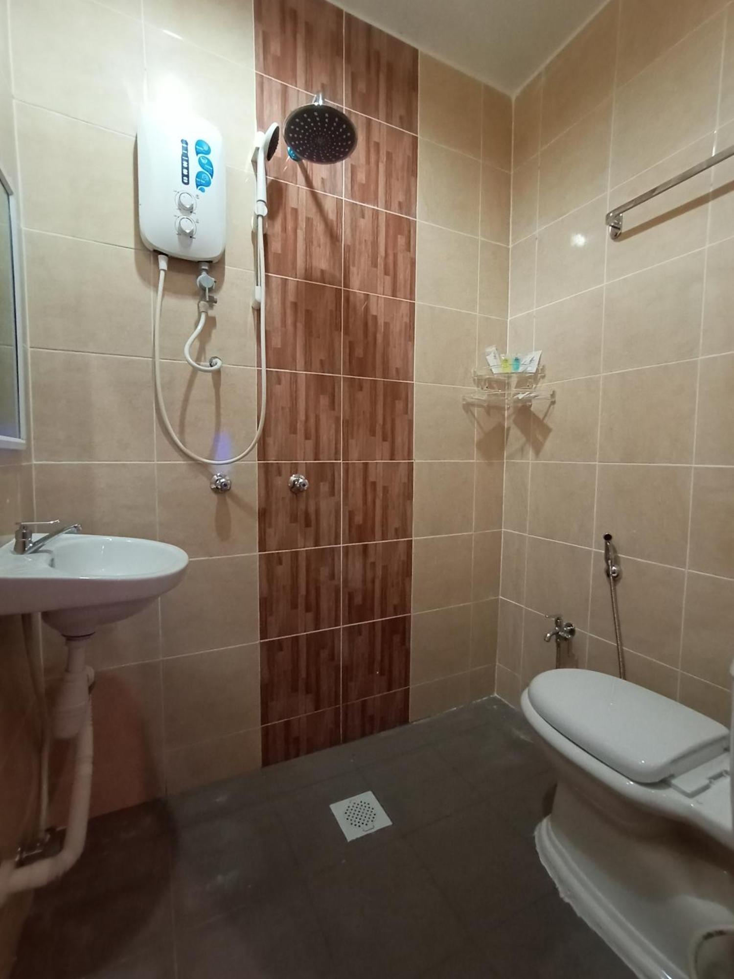 Dane & Shue Hotel Kok Lanas Kampong Kok Lanas Dış mekan fotoğraf