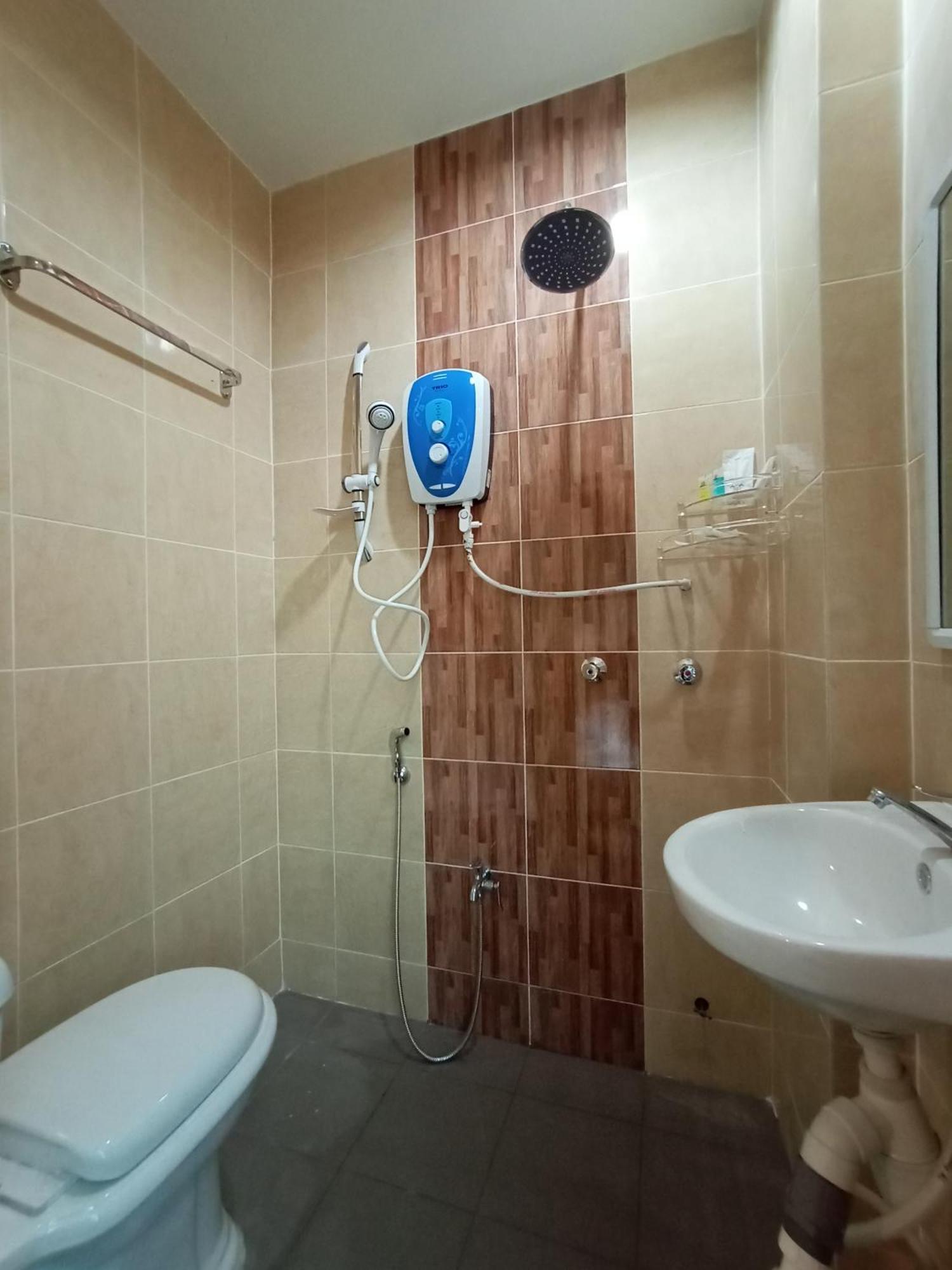 Dane & Shue Hotel Kok Lanas Kampong Kok Lanas Dış mekan fotoğraf